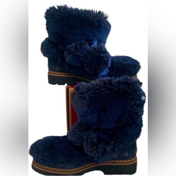 Sam Edelman faux fur winter lace up Pom boots slip on blue black fuzzy navy NWOT - Picture 3 of 9